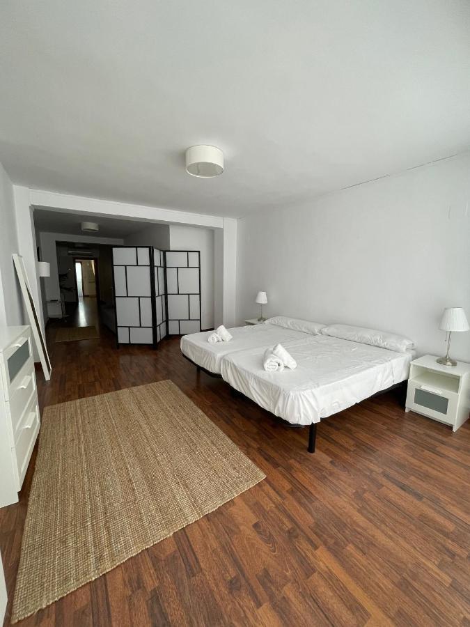 Irua Apartamentos รอนดา ภายนอก รูปภาพ
