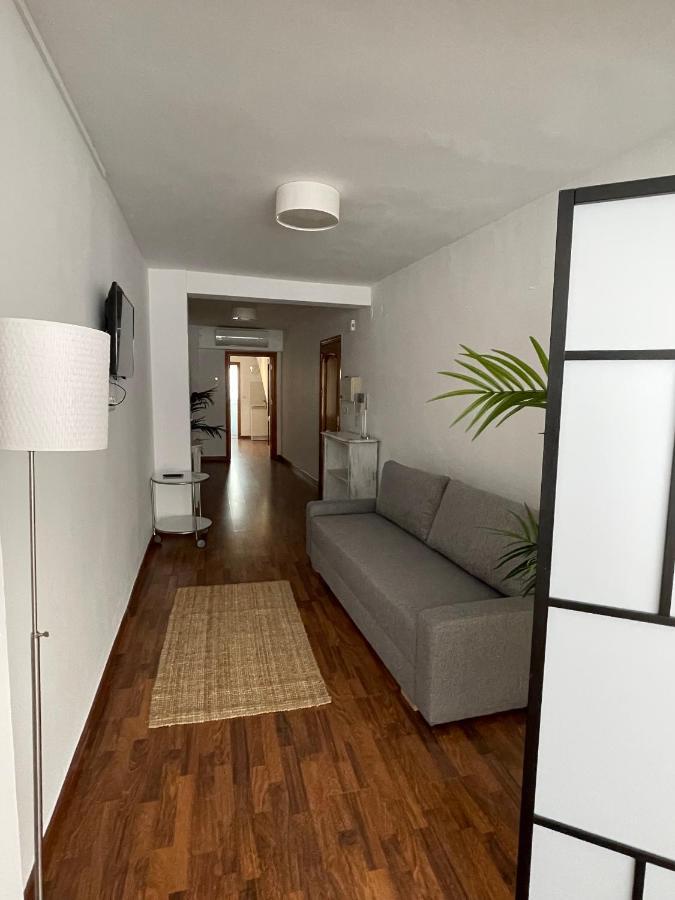 Irua Apartamentos รอนดา ภายนอก รูปภาพ